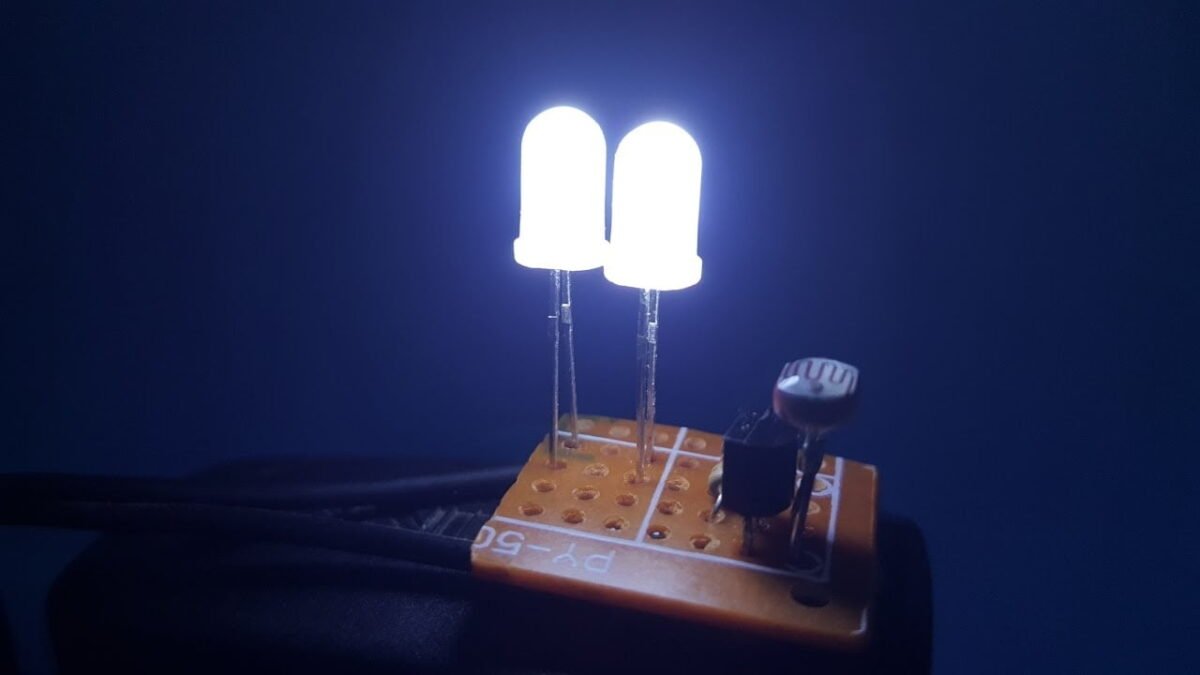 Chế đèn led đơn giản tại nhà